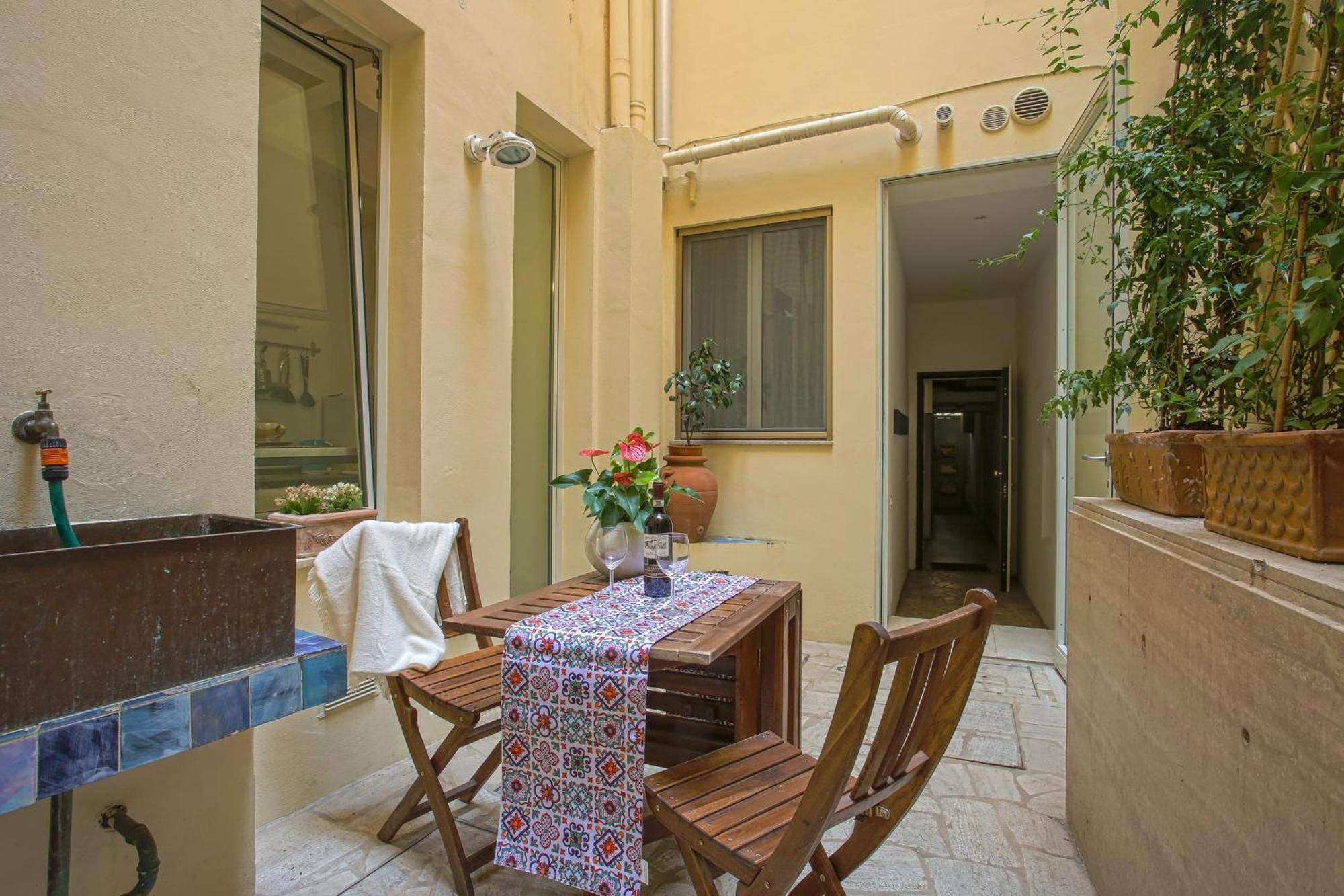 Santospirito Suite - Hosted By Sweetstay Firenze Bagian luar foto
